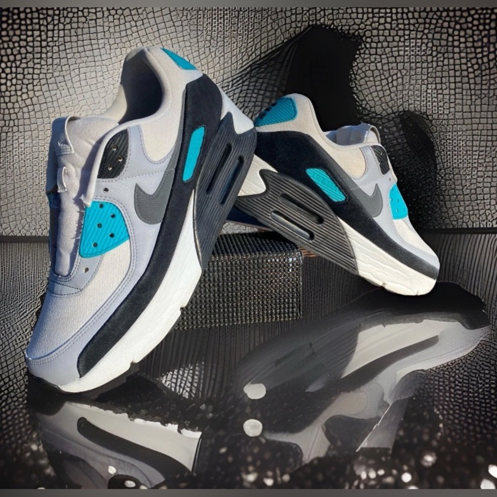 🟥🟥SOLD🟥🟥/M10.5- Nike Air Max '90 LV8 "Laser Blue" DBL-STACKED Snks {FD4328
103}